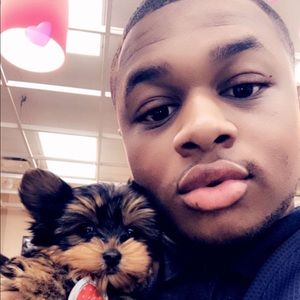 Meet your Posher, Davonti